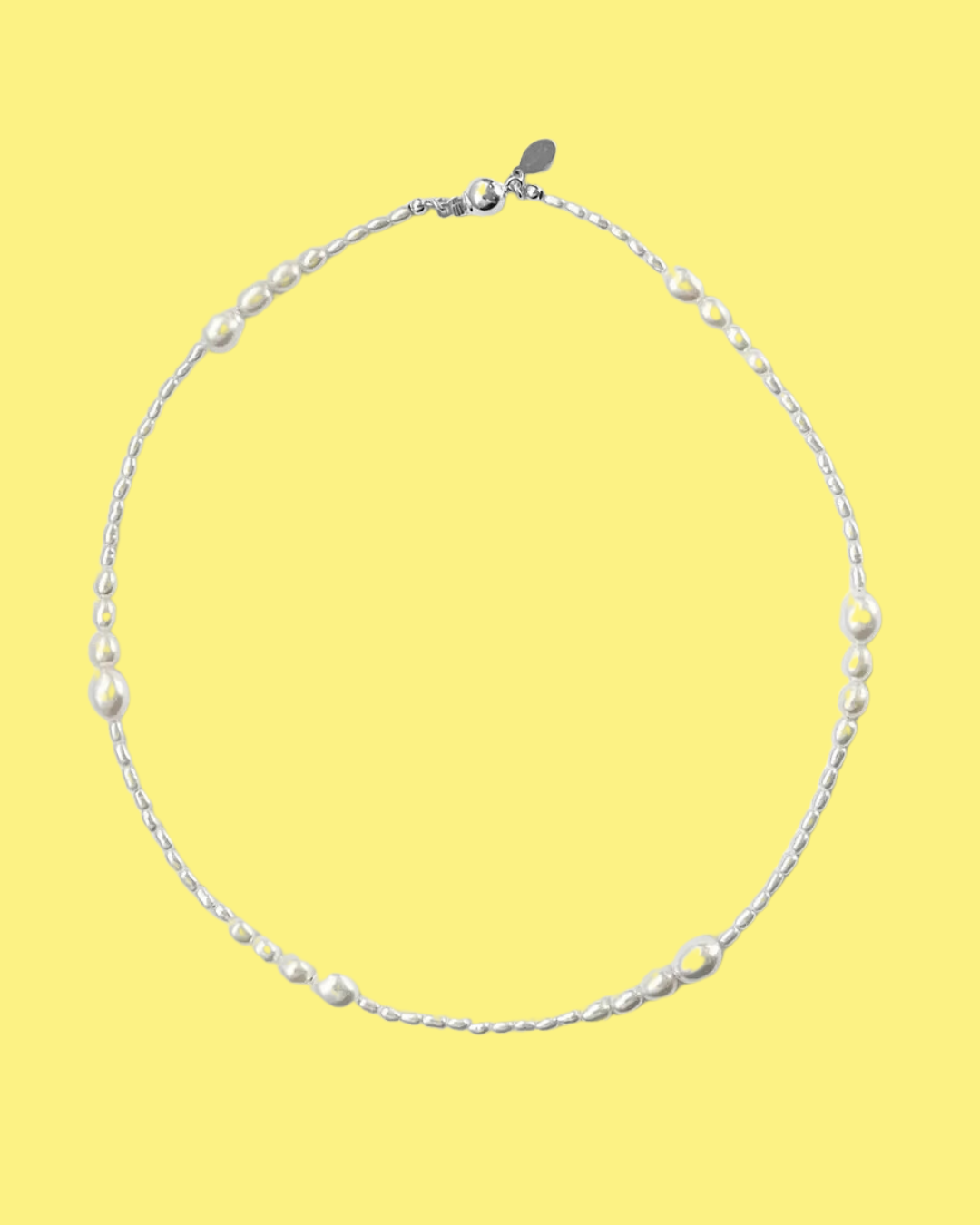 Avery Pearl Necklace