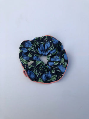 
            
                Load image into Gallery viewer, Floral Scrunchies
            
        