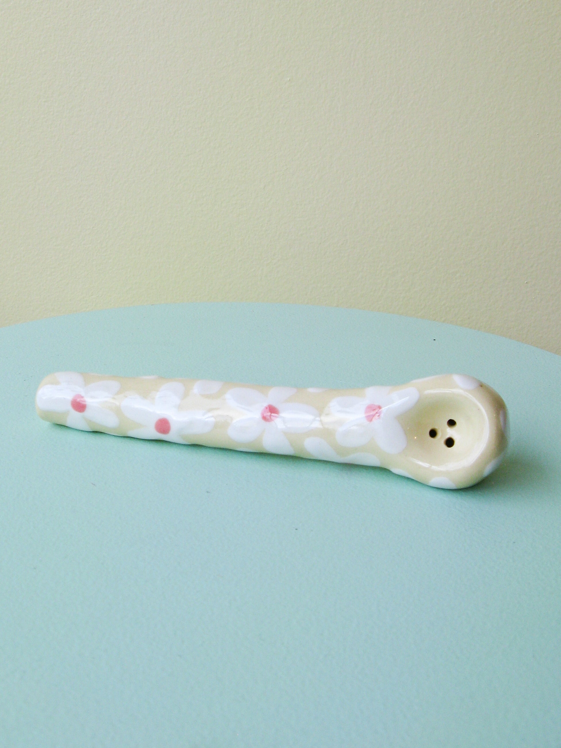 Ceramic Flower Pipe