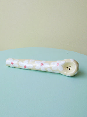 
            
                Load image into Gallery viewer, Ceramic Flower Pipe
            
        