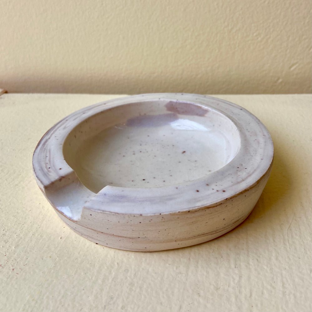 
            
                Load image into Gallery viewer, Ceramic Ashtray
            
        