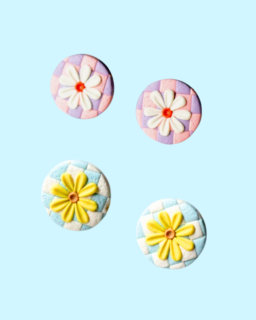 Dainty Flower Stud Checkered